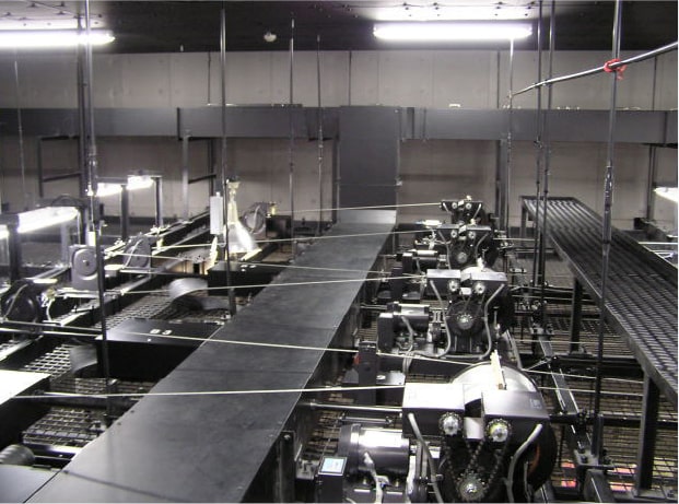 スタジオ内ワイヤリングダクト