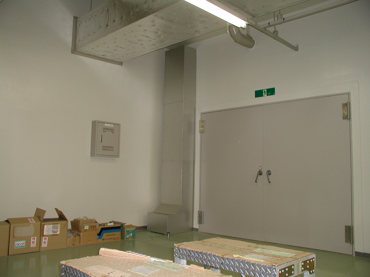 アルミ製ワイヤリングダクト